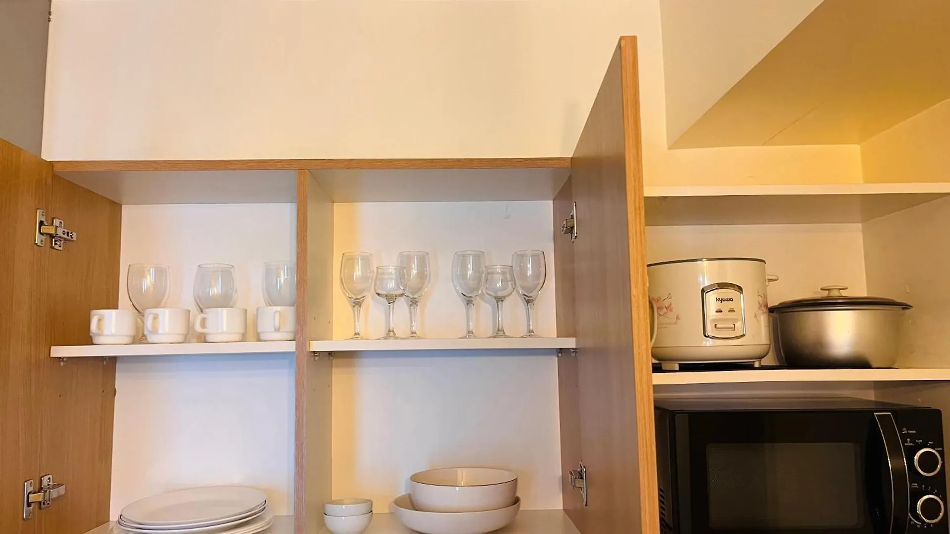 Hotel Spacious 1Bedroom Condotel Resort Paranaque City